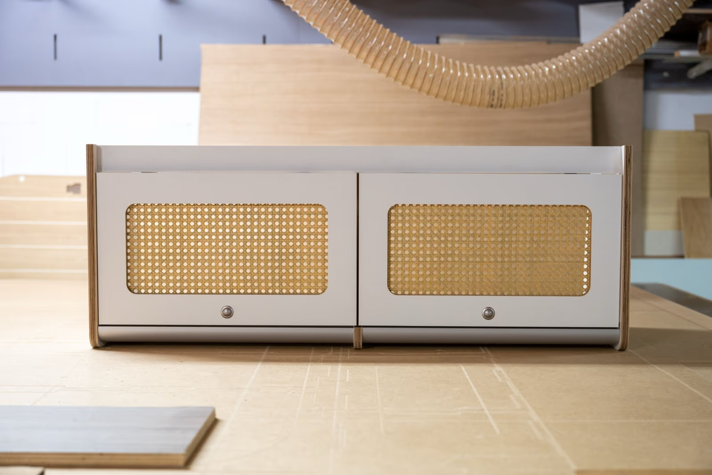 Camper Oberschrank Hängeschrank Wohnmobil Mercedes Sprinter