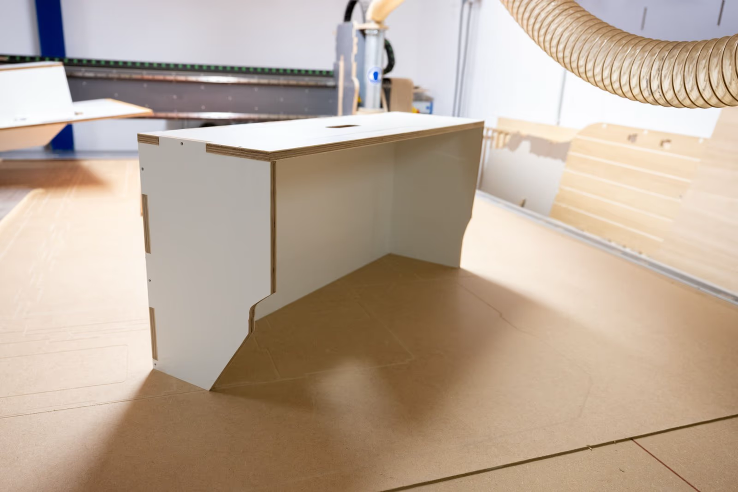 Radkastenverkleidung / Stauraum Holz Multiplex VW T5 / T6 LR/KR