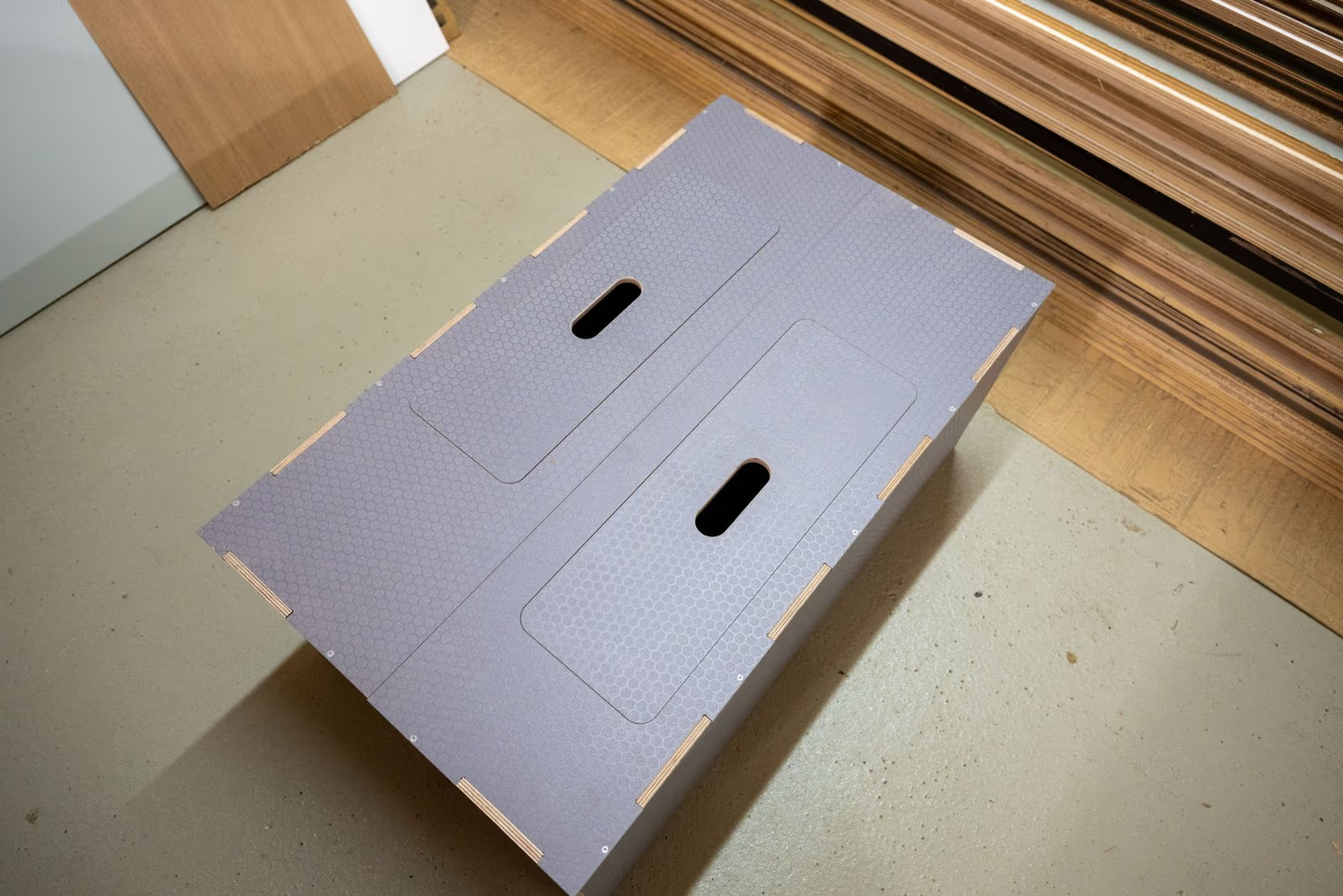 Radkastenverkleidung / Stauraum Holz Multiplex VW T5 / T6 LR/KR